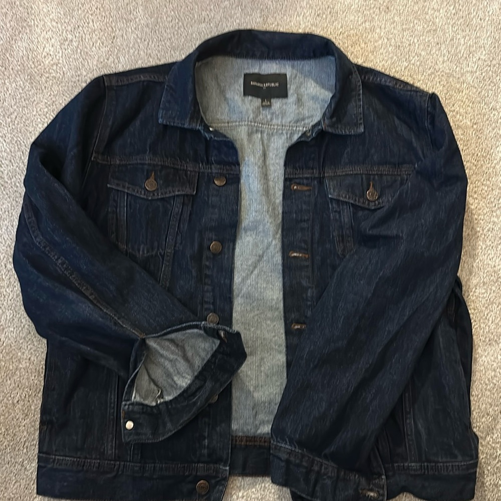 Banana Republic dark denim jacket size large!